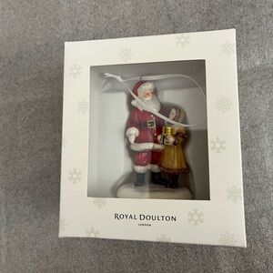 Royal Doulton Santa and Girl Figurine Christmas Ornament HN5862  2017